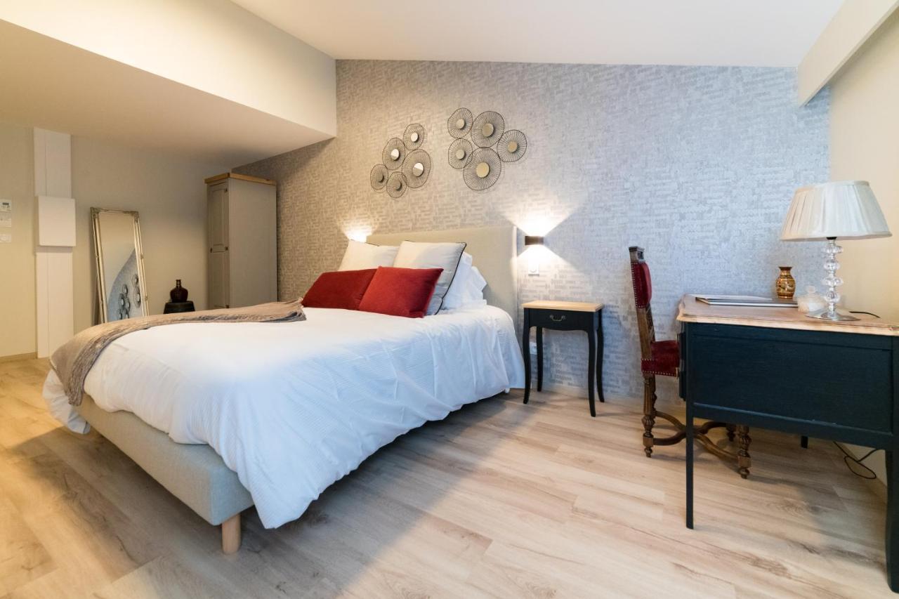 Les Coursives Appartements Mâcon Екстериор снимка